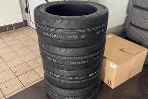 Pneumatici semi-slick Kumho V70A 205/45 R16 NUOVI