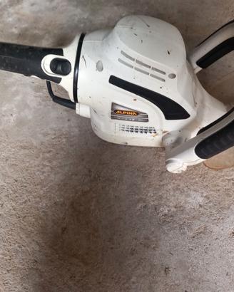 TAGLIASIEPI ELETTRICO ALPINA