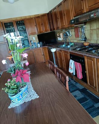 INTERA CUCINA IN LEGNO