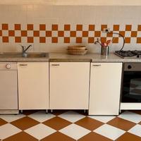 Mobili cucina con elettrodomestici