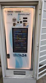 DISTRIBUTORE AUTOMATICO DI SIGARETTE SUPER LUNA