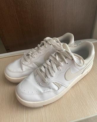 Sneakers Nike Gamma Force donna 40