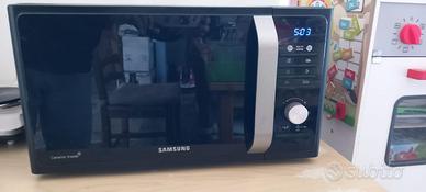 Forno Microonde Samsung MG23F301TCK
