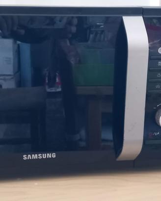 Forno Microonde Samsung MG23F301TCK