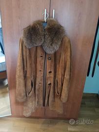 Cappotto in renna, vera pelle con collo in volpe