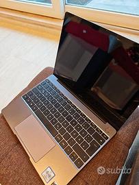 HUAWEI MATEBOOK 13 | AMD Ryzen 5 | 8GB