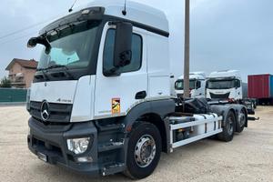 Mercedes Actros 2543 a Telaio