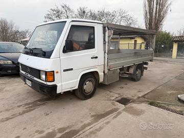 Mercedes Benz mb100 d