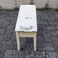 Antico mobiletto del lucida scarpe primo del '900