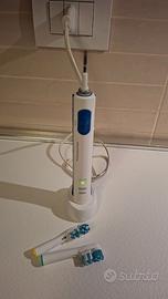 Spazzolino elettrico Oral-B PRO 600 CrossAction