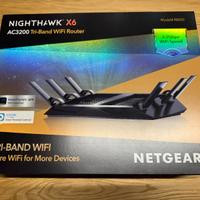 NETGEAR Nighthawk AC3200 Tri-Band Wifi R8000