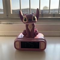 Disney Stitch, Sveglia notturna a luce d'Angel, su