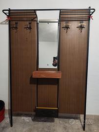 Attaccapanni in legno con specchio