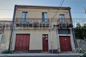 Casa singola a Piedimonte Etneo