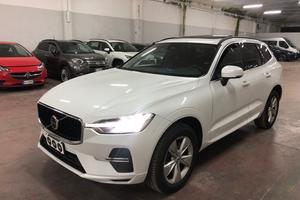 VOLVO XC60 B4