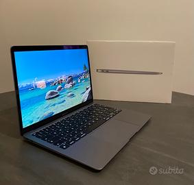 Macbook Air 13” M1 8-CORE 8GB RAM