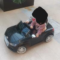 Audi tt roadster elettrica con telecomando 