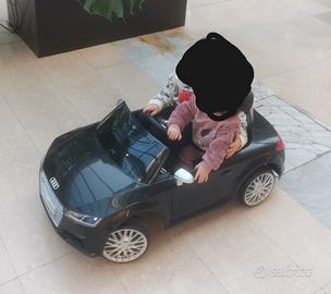 Audi tt roadster elettrica con telecomando 
