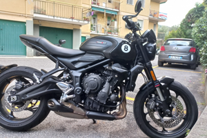 Triumph Trident 660