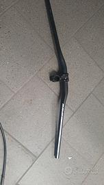 Manubrio d 35 x 800 con attacco spank
