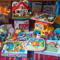 Giochi vari per bambini 6-18 mesi