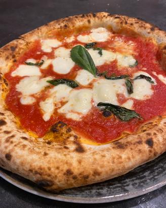 Pizzeria in centro storico Modena
