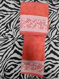 Asciugamano e Ospite colore pesca