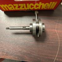 Piaggio, ciao, albero spalle piene