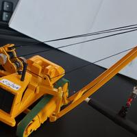 escavatore posatubi 1/70 caterpillar