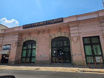 Locale commerciale 200/400 mq via Roma Fasano