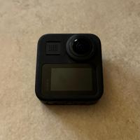 Go pro Max (360°, 5,7k su foto/video in 360°)