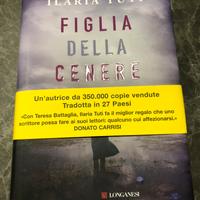 Figlia della cenere di Ilaria Tuti