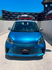 Smart ForFour EQ Pulse