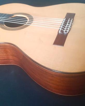 chitarra classica di liuteria V. Guerra.Trattabile