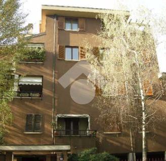 4 LOCALI A MILANO