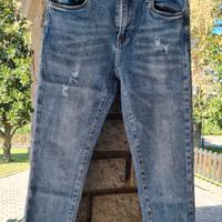 Jeans elasticizzati 
