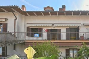 Villetta a schiera con garage