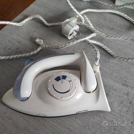 Ferro da stiro da viaggio IMETEC NUVOLA