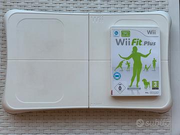 Pedana piu gioco Wii fit Plus