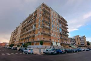 Posto Auto in Via Achille Grandi 72