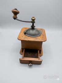 Antico Macinacaffè a Manovella in Legno e Ghisa