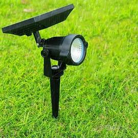 Faro faretto solare lampada led da giardino 10w co