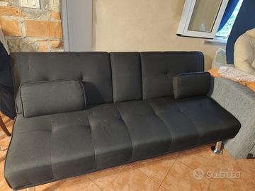Divano letto tre posti