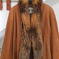 Giacca/Mantella con collo di Volpe rossa