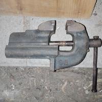 Morsa da banco vintage in ghisa - Ganasce 90mm - R