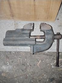 Morsa da banco vintage in ghisa - Ganasce 90mm - R