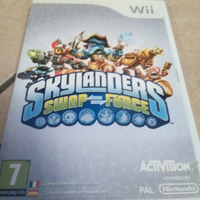 Base Skylanders con personaggi
