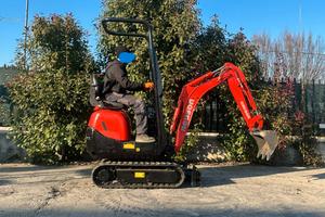 E213 Mini escavatore Neuson 10 q carro allargabile