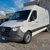 C240-Mercedes Benz e-Sprinter 312 39/35 L2H2