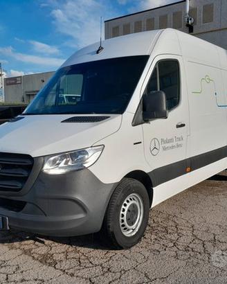 C240-Mercedes Benz e-Sprinter 312 39/35 L2H2